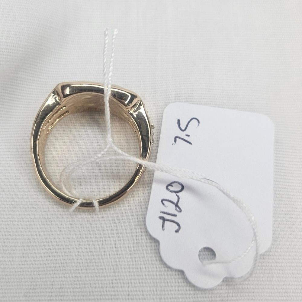 Cream Cat Eye And Rhinestone Gold Tone Ring Sz 7.5 NWT - Picture 3 of 3